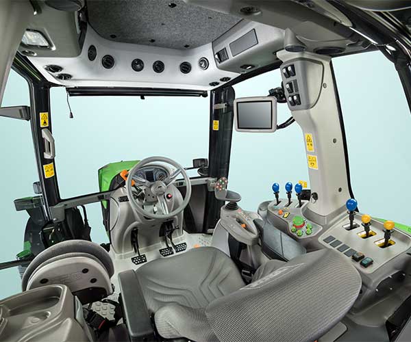 Tractor Agrotron 6205 G